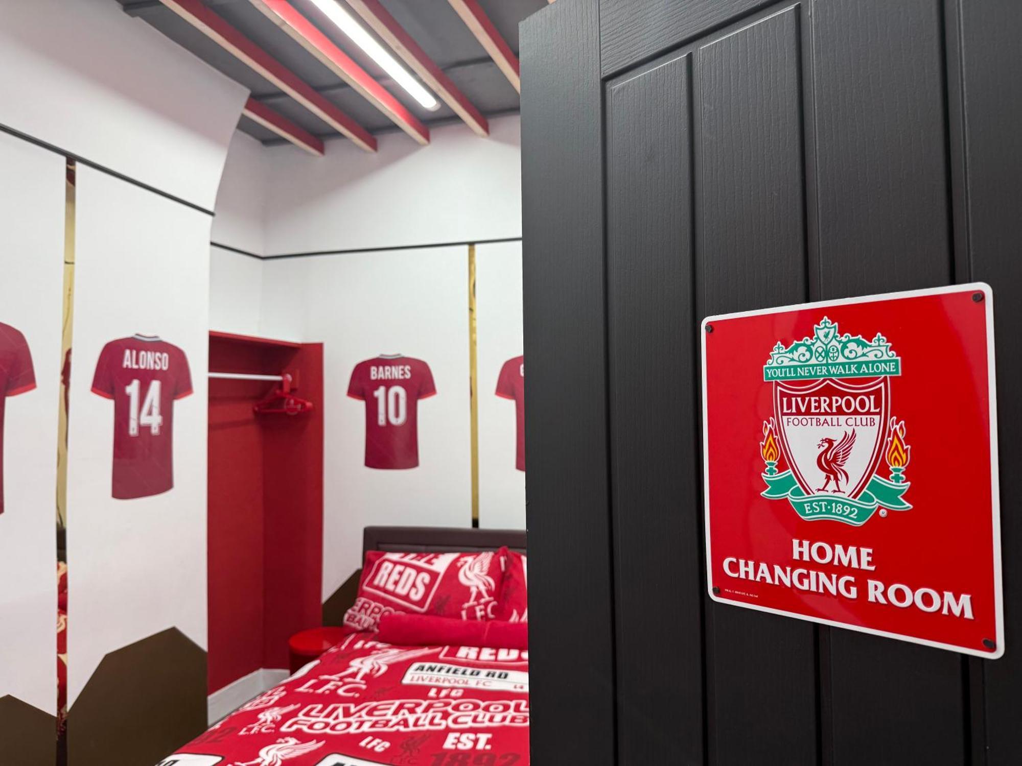 Vila Anfield Abode - Entire Lfc Themed House Liverpool Exteriér fotografie