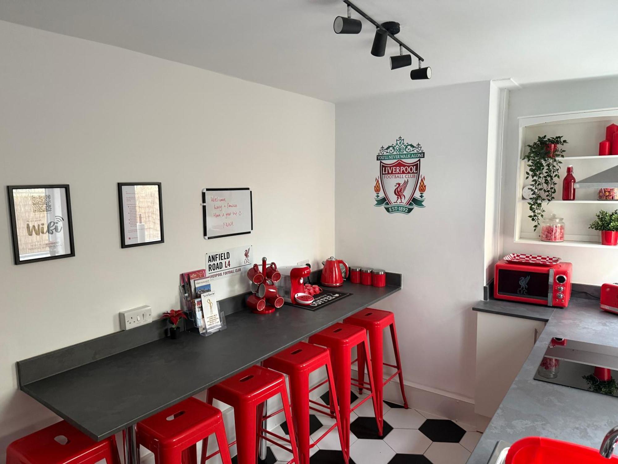 Vila Anfield Abode - Entire Lfc Themed House Liverpool Exteriér fotografie
